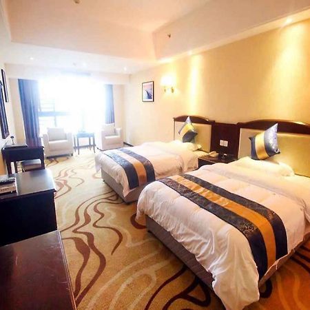 Chengdu Airport Ruijia Hotel Zewnętrze zdjęcie
