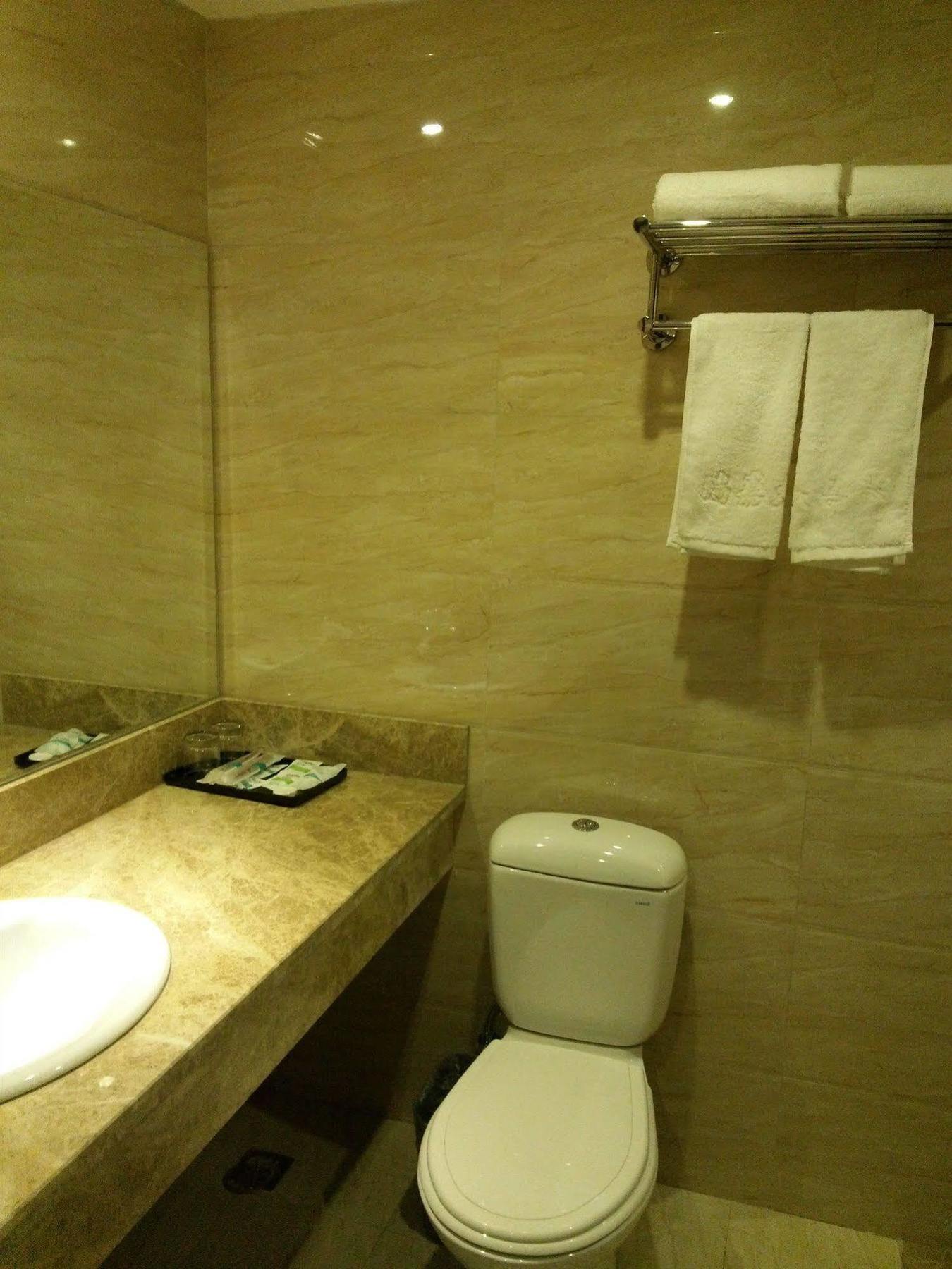 Chengdu Airport Ruijia Hotel Zewnętrze zdjęcie